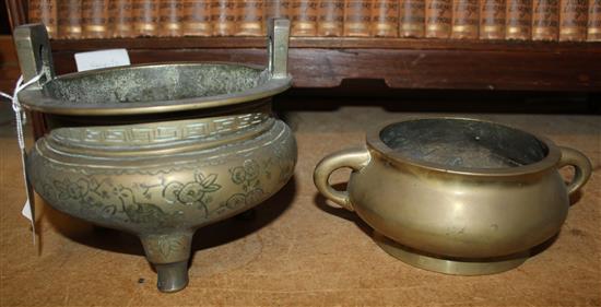 2 Chinese bronze censers